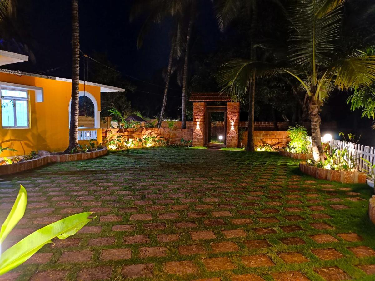 Coco Teros Resort Мандрем Экстерьер фото