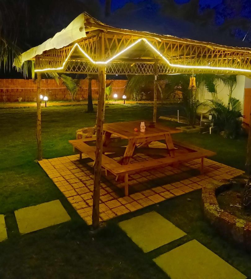 Coco Teros Resort Мандрем Экстерьер фото