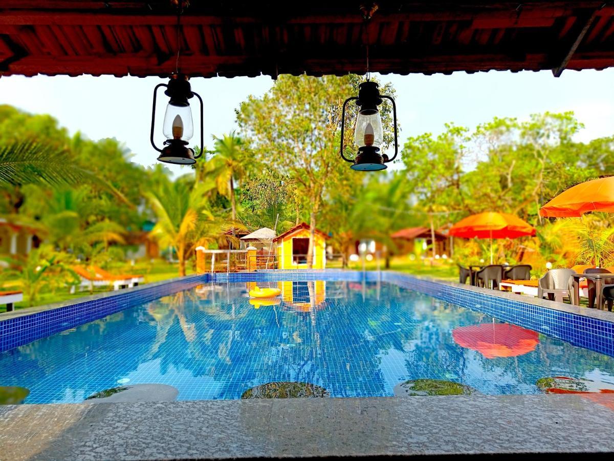 Coco Teros Resort Мандрем Экстерьер фото