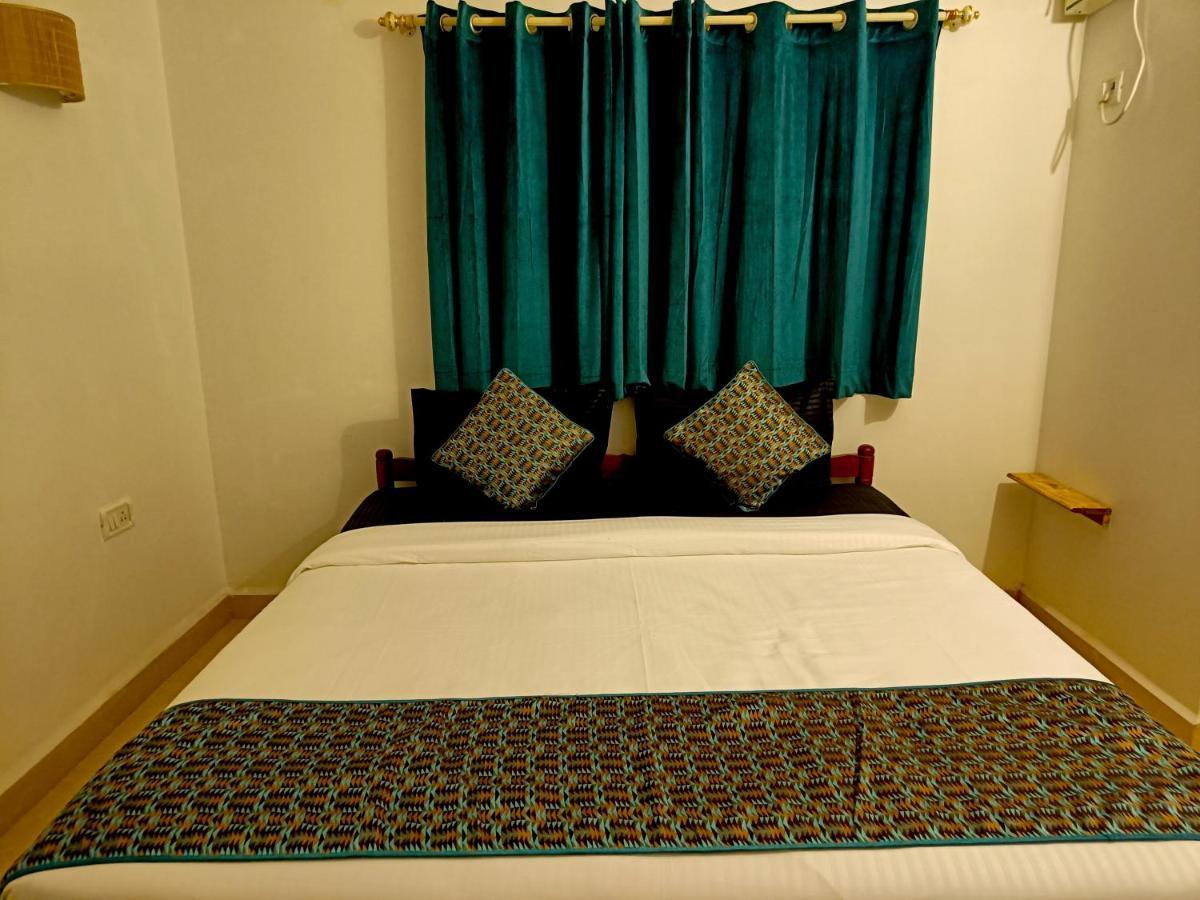 Coco Teros Resort Мандрем Экстерьер фото